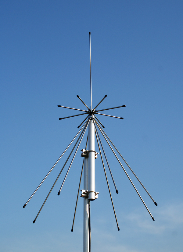 Pactel Wide-Band Discone Antenna/15 Meters of Coax Package deal